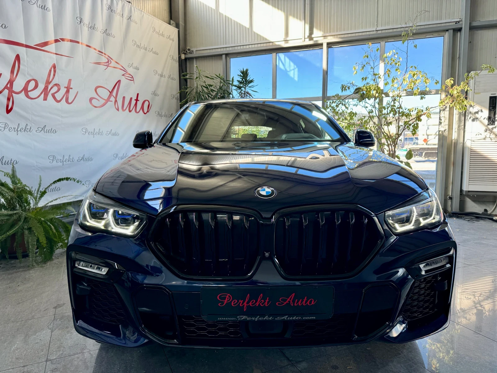 BMW X6 30d xDrive * SWAROVSKI * HERMAN/KARDON* Панорама - изображение 2