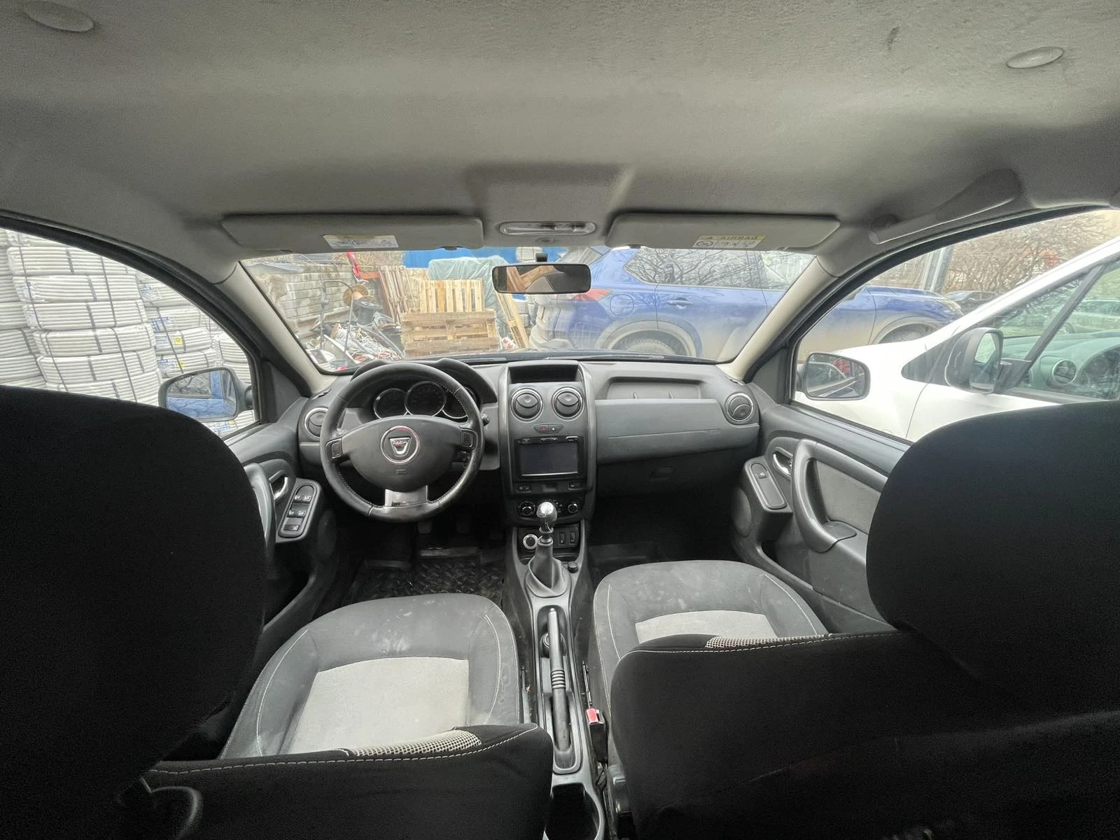 Dacia Duster, снимка 6 - Автомобили и джипове - 53798651