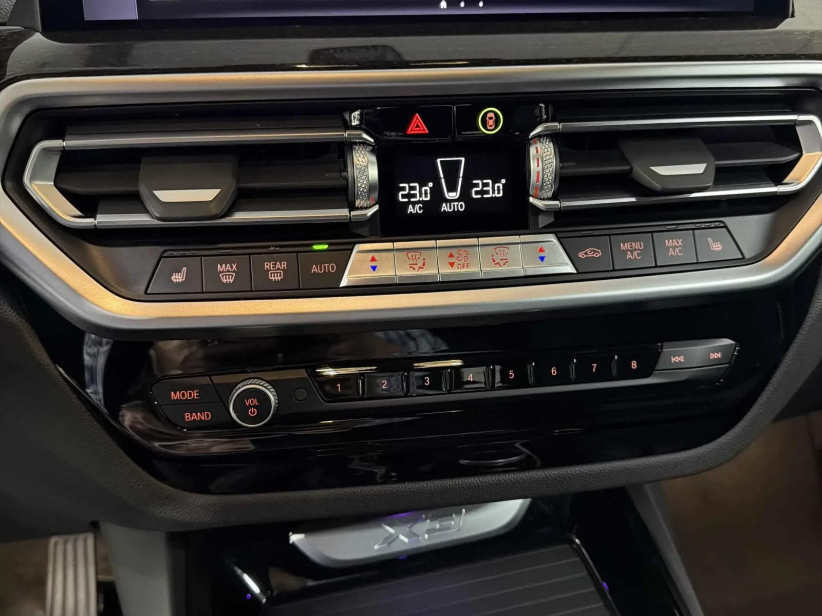 BMW X3 xDrive30i * Keyless * CARFAX * АВТО КРЕДИТ * , снимка 15 - Автомобили и джипове - 54935218