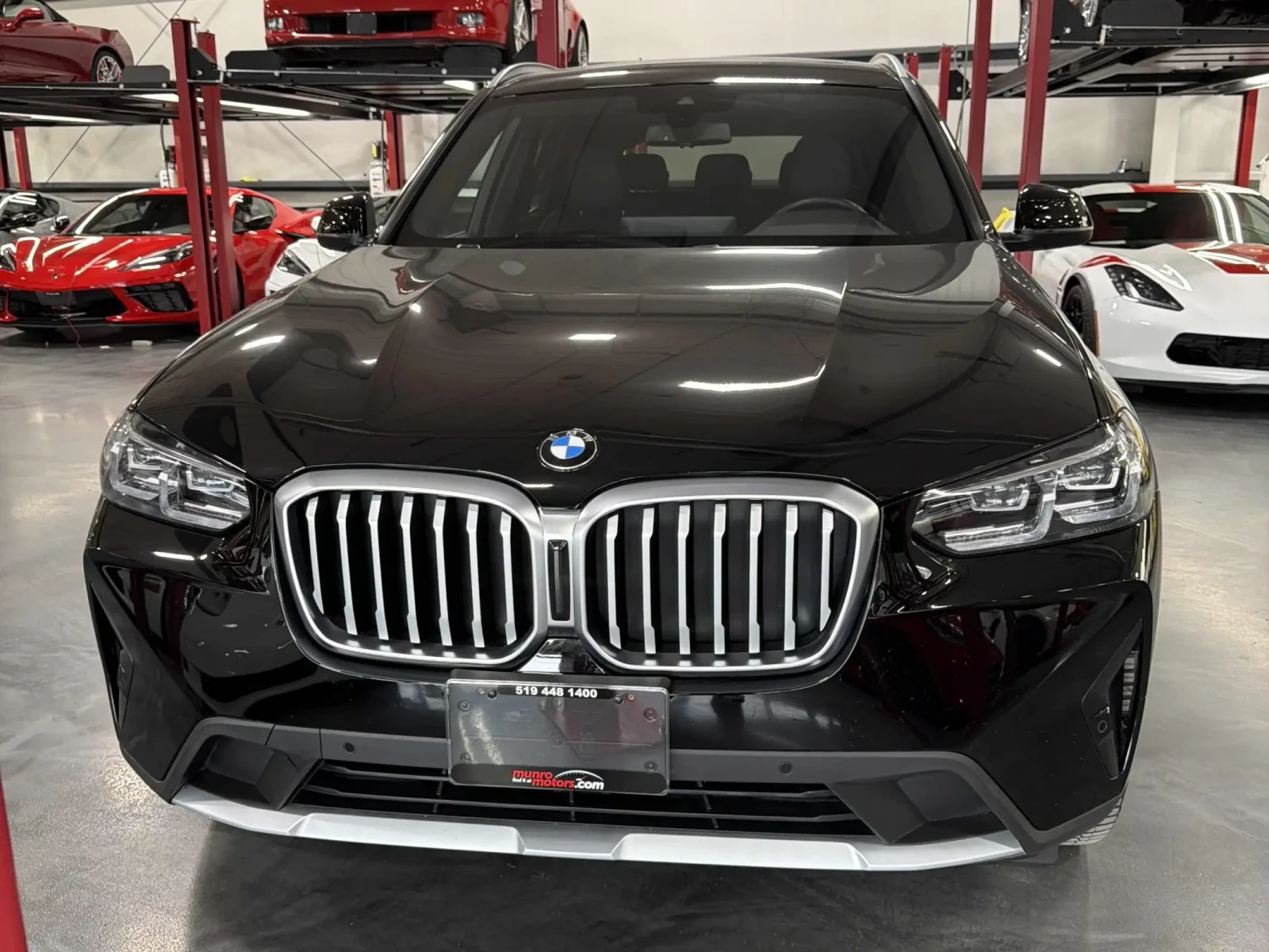 BMW X3 xDrive30i * Keyless * CARFAX * АВТО КРЕДИТ * , снимка 2 - Автомобили и джипове - 54935218