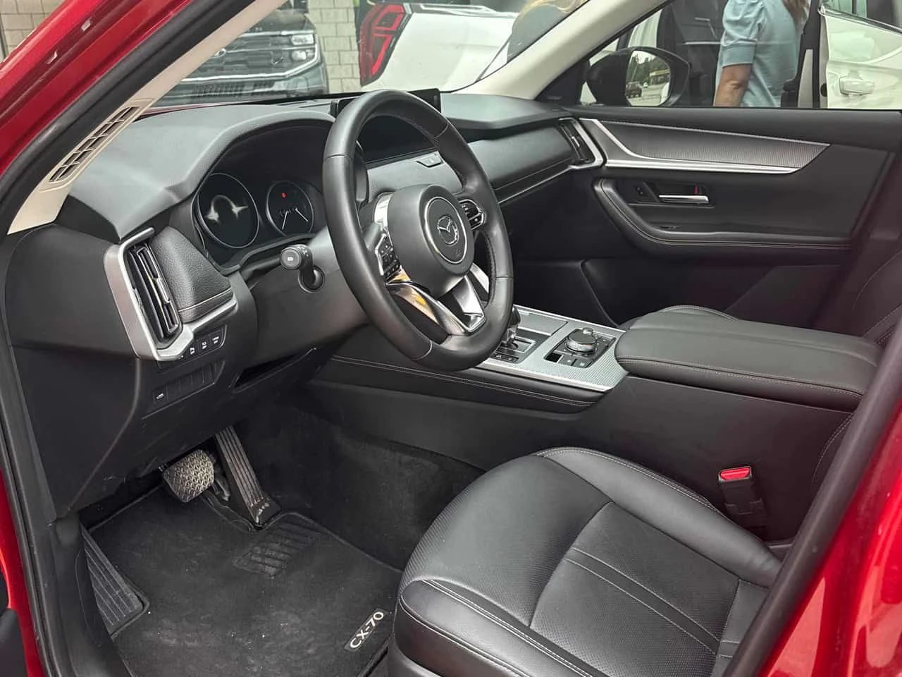 Mazda CX-7 * GT * АВТОКРЕДИТ БЕЗ ПЪРВОНАЧАЛНА ВНОСКА* , снимка 5 - Автомобили и джипове - 54987277