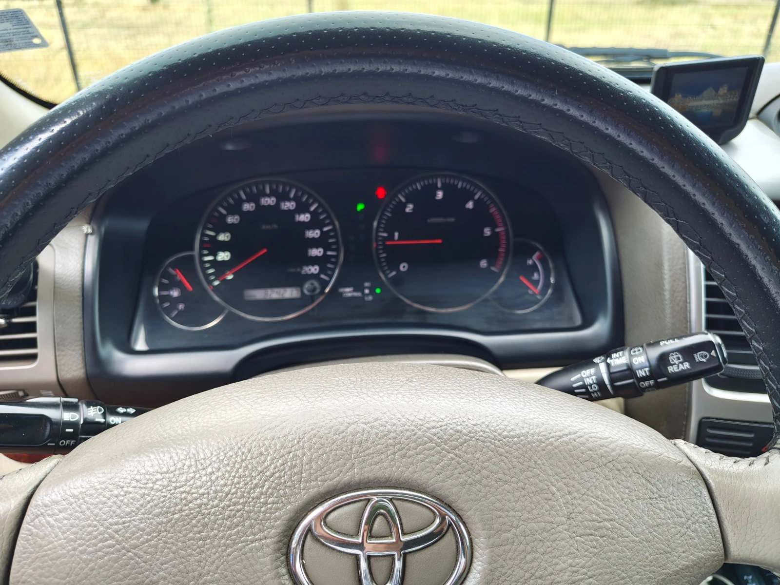 Toyota Land cruiser 3.0 D4D, снимка 16 - Автомобили и джипове - 55358545