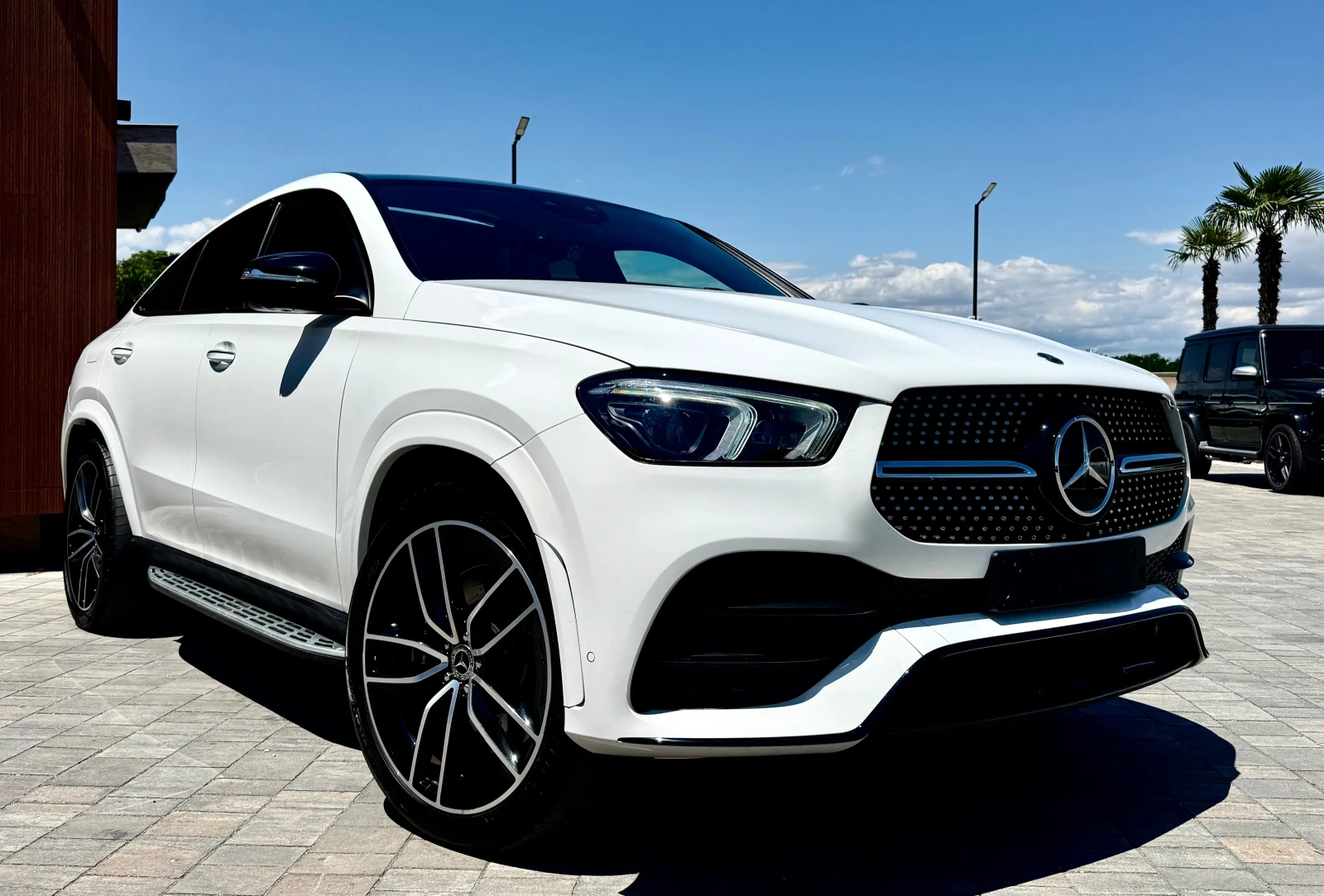 Mercedes-Benz GLE 350 350DE* COUPE* AMG* MAX FULL, снимка 2 - Автомобили и джипове - 55414856