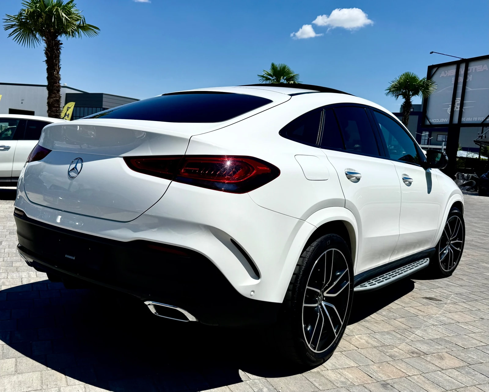 Mercedes-Benz GLE 350 350DE* COUPE* AMG* MAX FULL, снимка 3 - Автомобили и джипове - 55414856