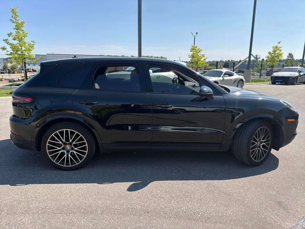 Porsche Cayenne * AWD * CARFAX * ЦЕНА ДО БГ, снимка 3 - Автомобили и джипове - 55646289