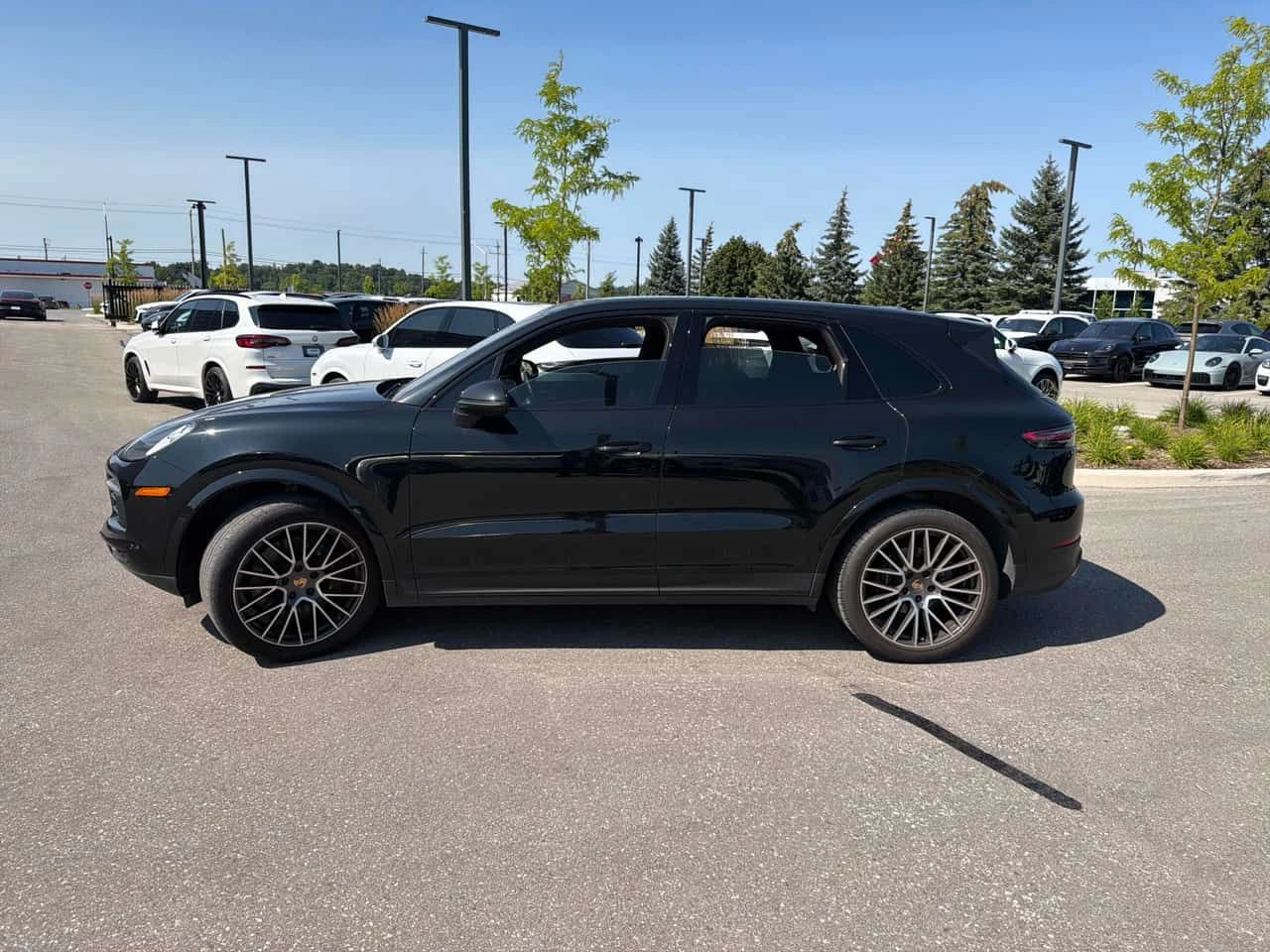 Porsche Cayenne * AWD * CARFAX * ЦЕНА ДО БГ, снимка 2 - Автомобили и джипове - 55646289
