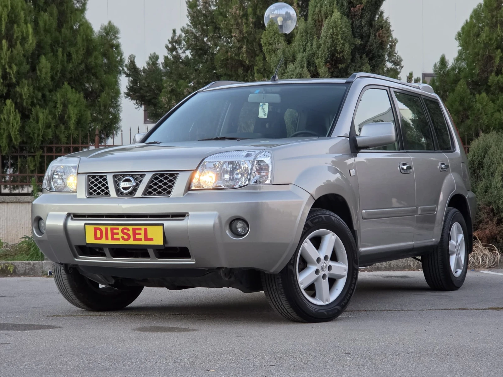Nissan X-trail, снимка 13 - Автомобили и джипове - 55920414