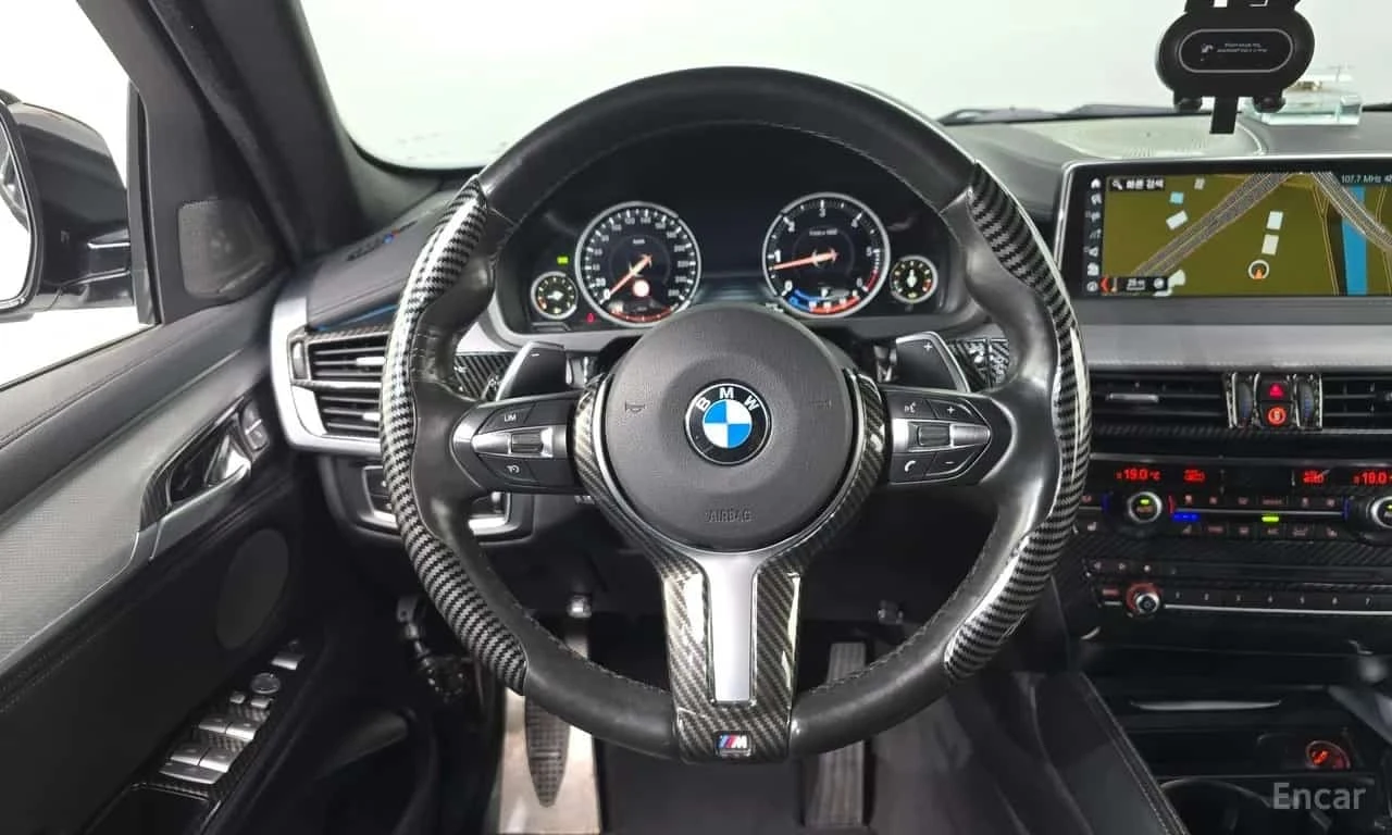 BMW X6 * xDrive 40d * M Sport * Обдухване * Head up * , снимка 8 - Автомобили и джипове - 56338402