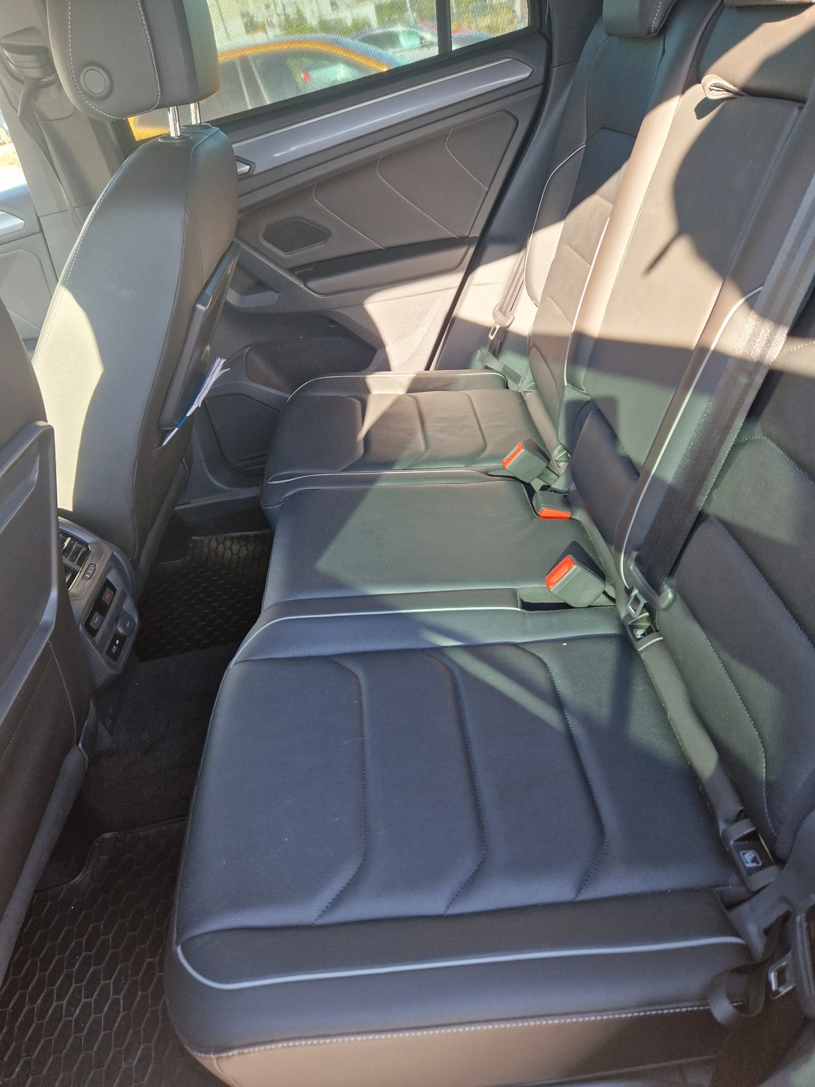 VW Tiguan Allspace, снимка 12 - Автомобили и джипове - 56635737