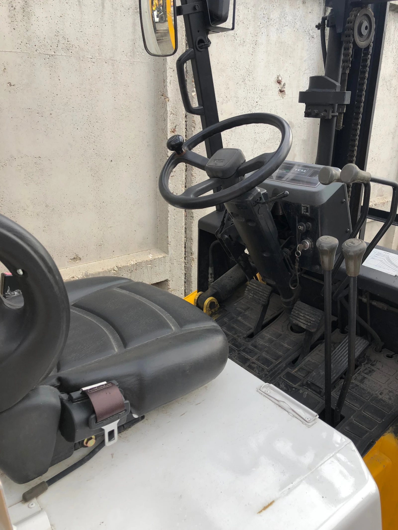  TCM  | Mobile.bg   2