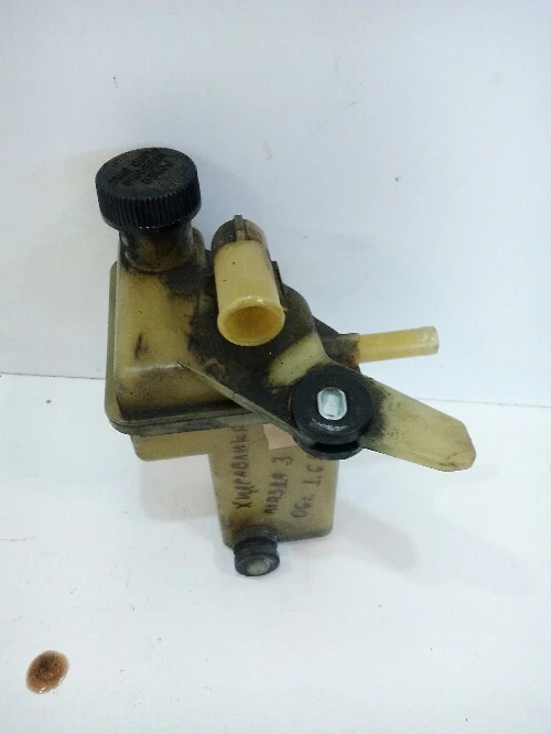 Казанче хидравлика Мазда 3 1.6Б