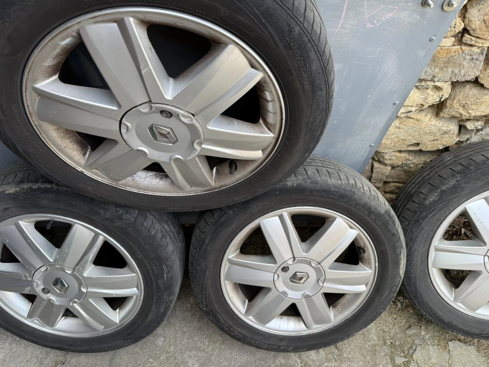 Гуми с джанти Nexen 205/55R16, снимка 3 - Гуми и джанти - 54471770