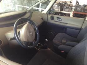 Renault Espace 2.2dci, снимка 4