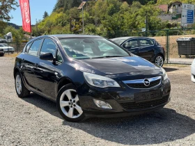 Opel Astra 1.4i 144 000 км! Сервизна книжка! Перфектна! , снимка 3