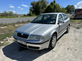 Обява за продажба на Skoda Octavia 1.6i ~3 000 лв. - изображение 1