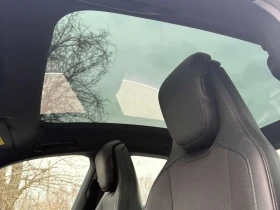 Porsche Taycan 4S * ПОДГРЕВИ* ОБДУХВАНЕ* ПАНОРАМА* КАМЕРА*  - 37490 € / 73324.07 лв. - 24644399 12