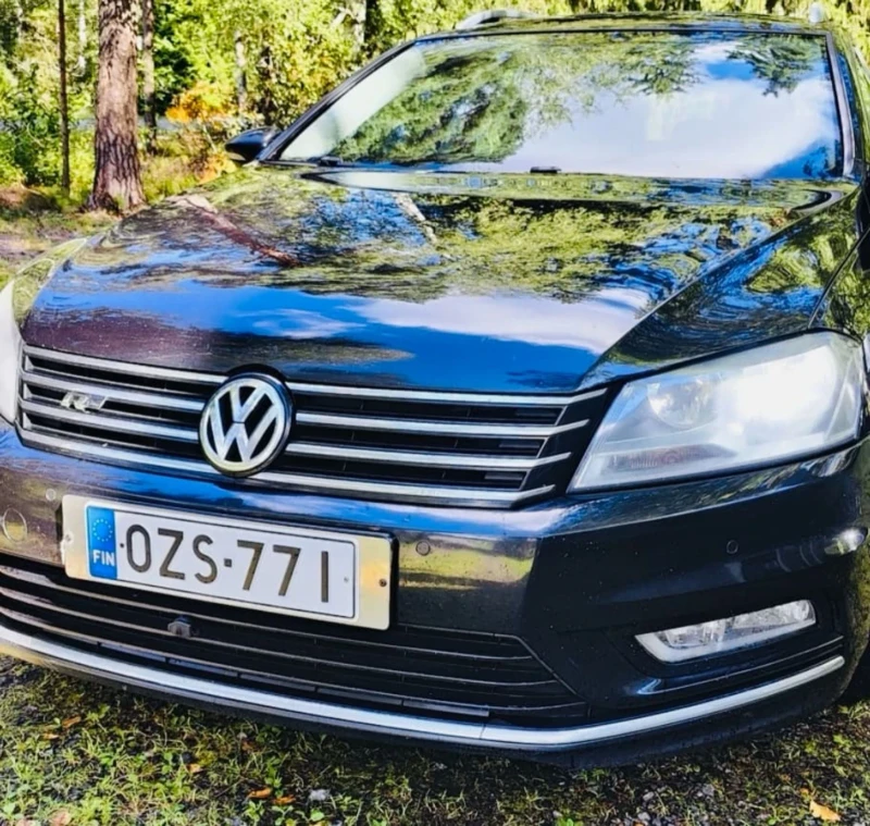 VW Passat, снимка 1 - Автомобили и джипове - 47547568