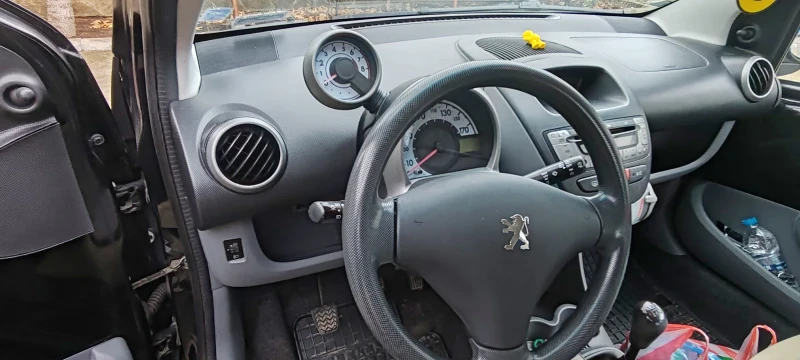 Peugeot 107, снимка 11 - Автомобили и джипове - 48207775