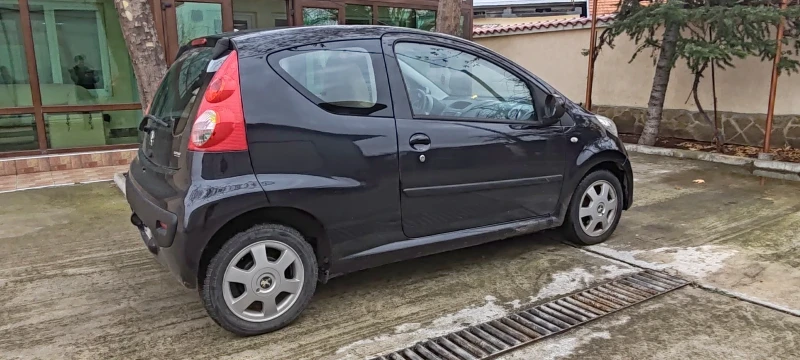 Peugeot 107, снимка 5 - Автомобили и джипове - 48207775