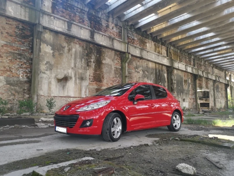 Peugeot 207, снимка 1 - Автомобили и джипове - 49032470