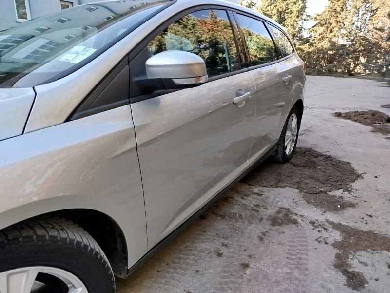 Ford Focus, снимка 6 - Автомобили и джипове - 49175796