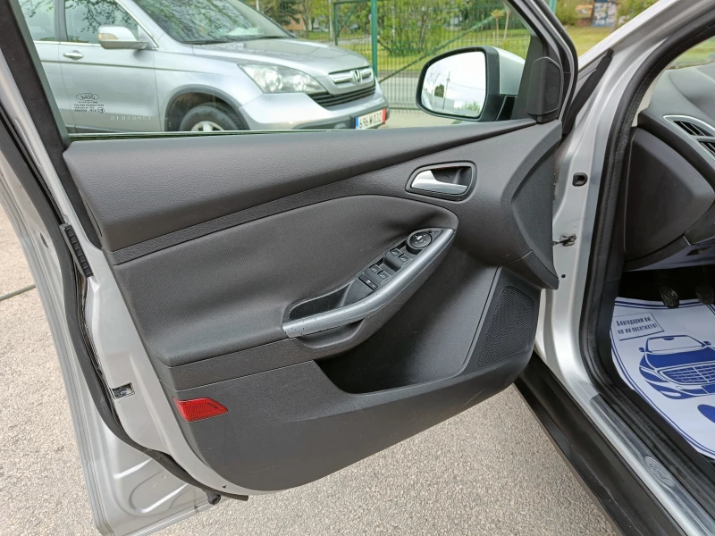 Ford Focus 1.6 BARTER 116, снимка 11 - Автомобили и джипове - 51499918