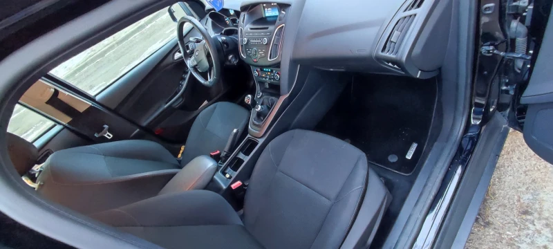 Ford Focus, снимка 5 - Автомобили и джипове - 52230223
