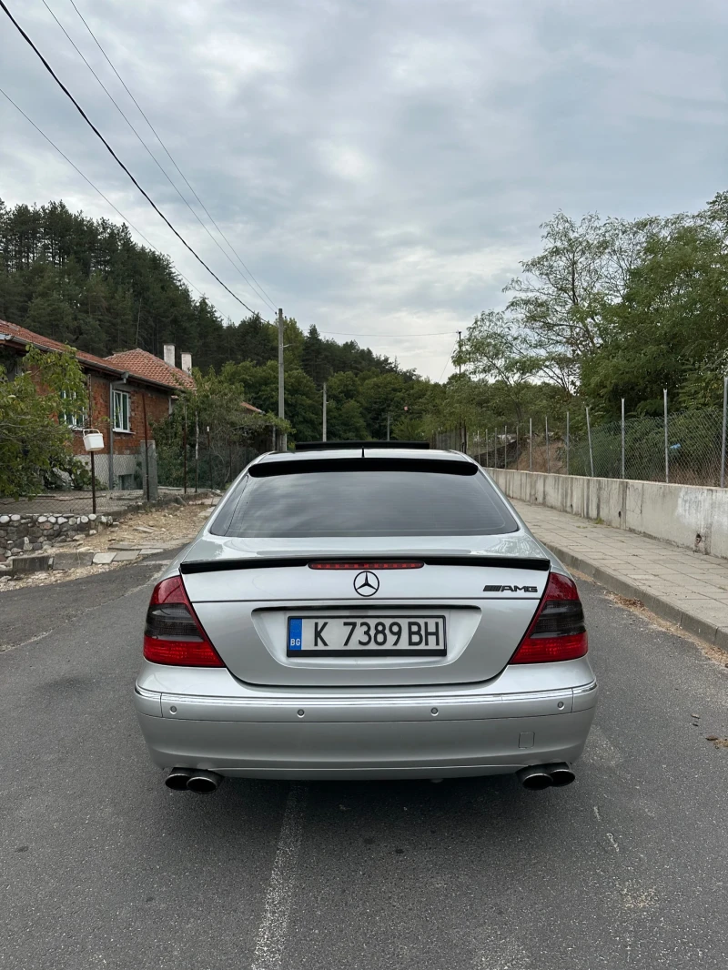Mercedes-Benz E 320, снимка 2 - Автомобили и джипове - 52354283