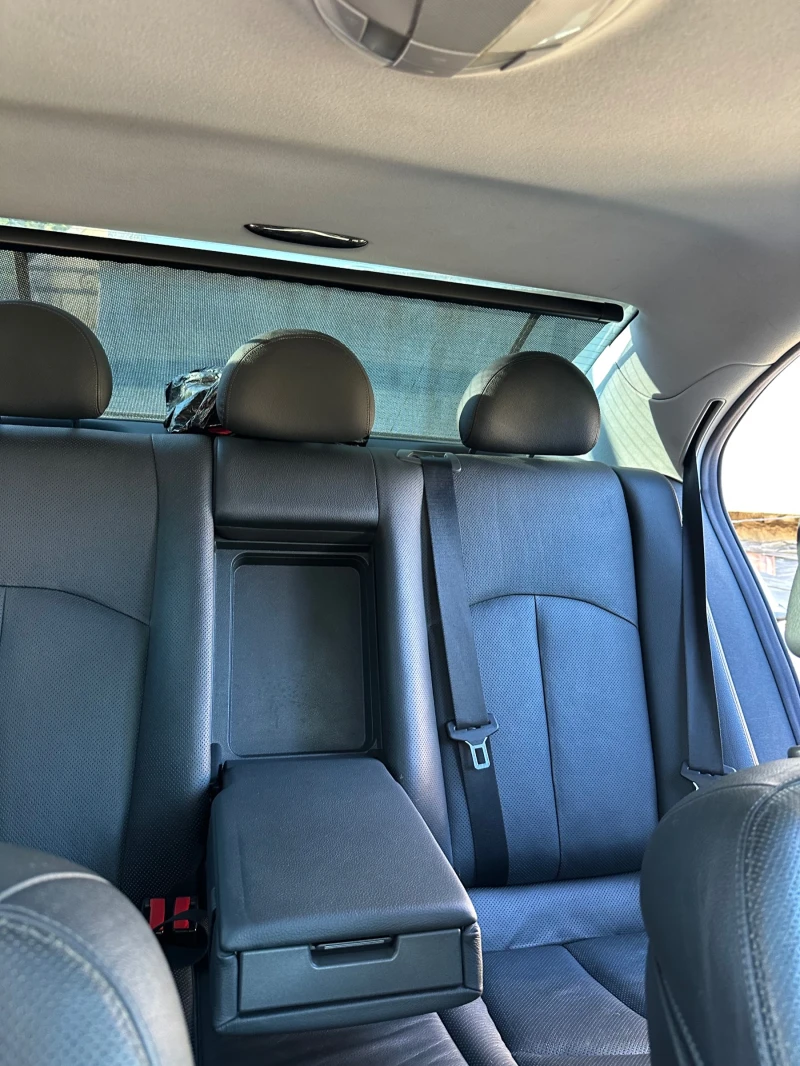 Mercedes-Benz E 320, снимка 11 - Автомобили и джипове - 52354283