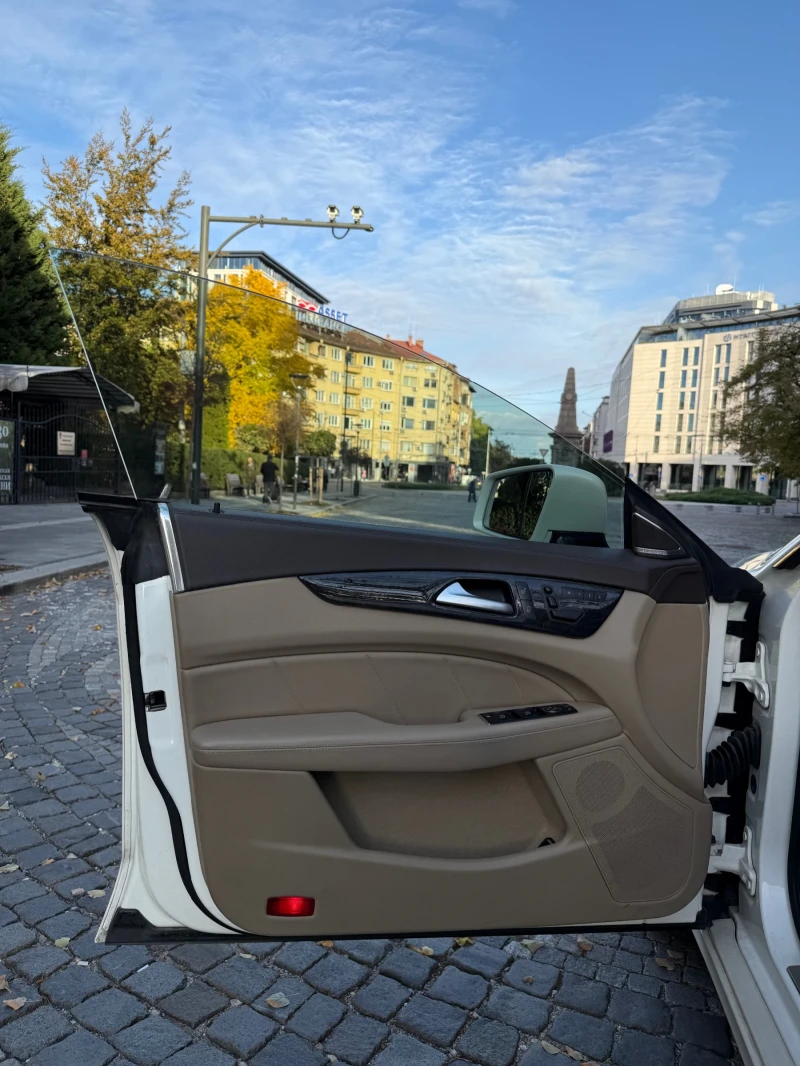 Mercedes-Benz CLS 350 CLS 350. Първи собственик. , снимка 8 - Автомобили и джипове - 52657226