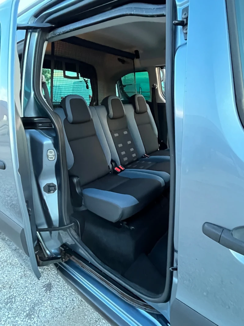 Citroen Berlingo 1.6 HDI, снимка 11 - Автомобили и джипове - 52258684