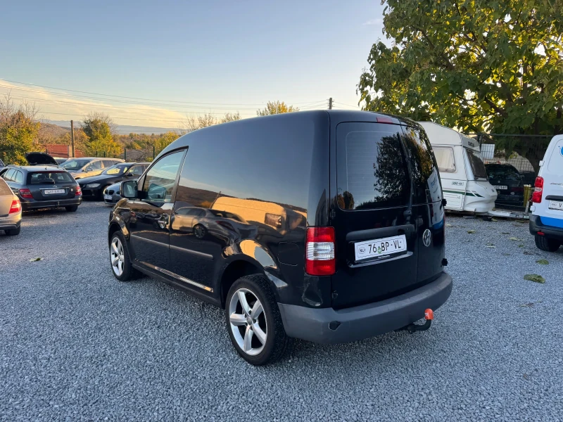 VW Caddy 1.9тди 105к.с КЛИМАТИК, снимка 5 - Автомобили и джипове - 52278262