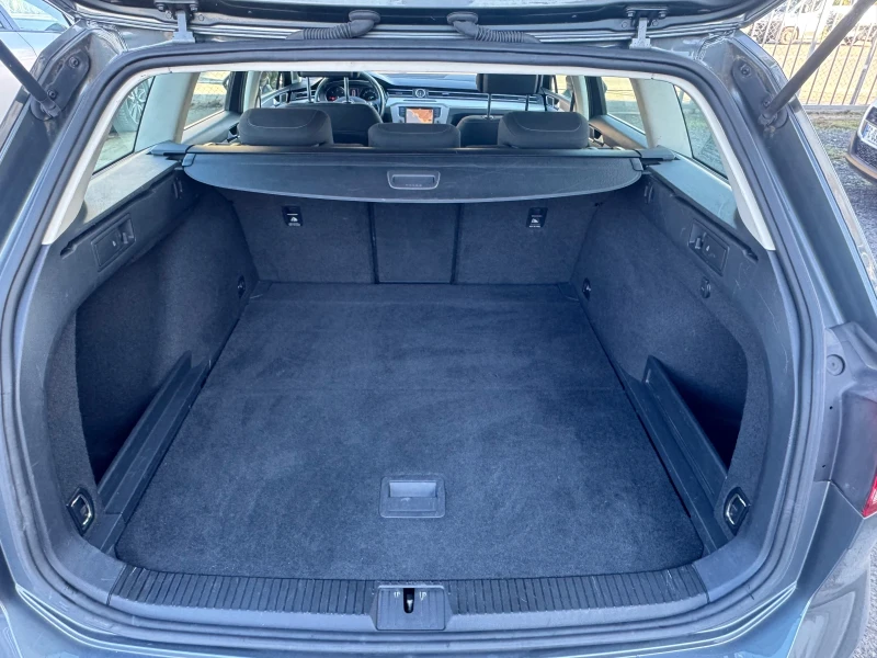 VW Passat, снимка 11 - Автомобили и джипове - 52733119