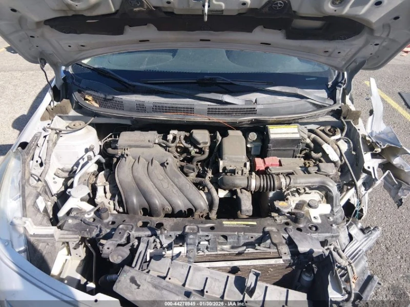 Nissan Versa 1.6L I-4 DOHC, VVT, 109HP Front Wheel Drive, снимка 15 - Автомобили и джипове - 53500637