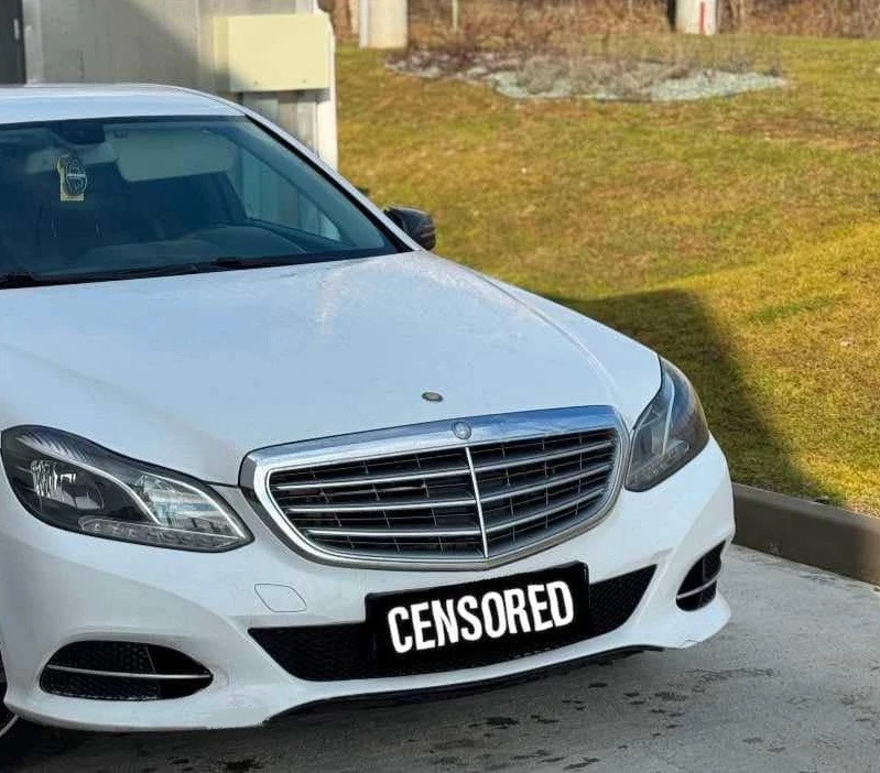 Mercedes-Benz E 220 FACELIFT* 7G* LED* Снежно* БЯЛ, снимка 2 - Автомобили и джипове - 49261901