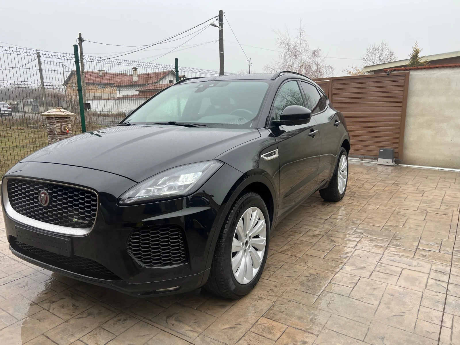 Jaguar E-pace Rdynamic, снимка 1