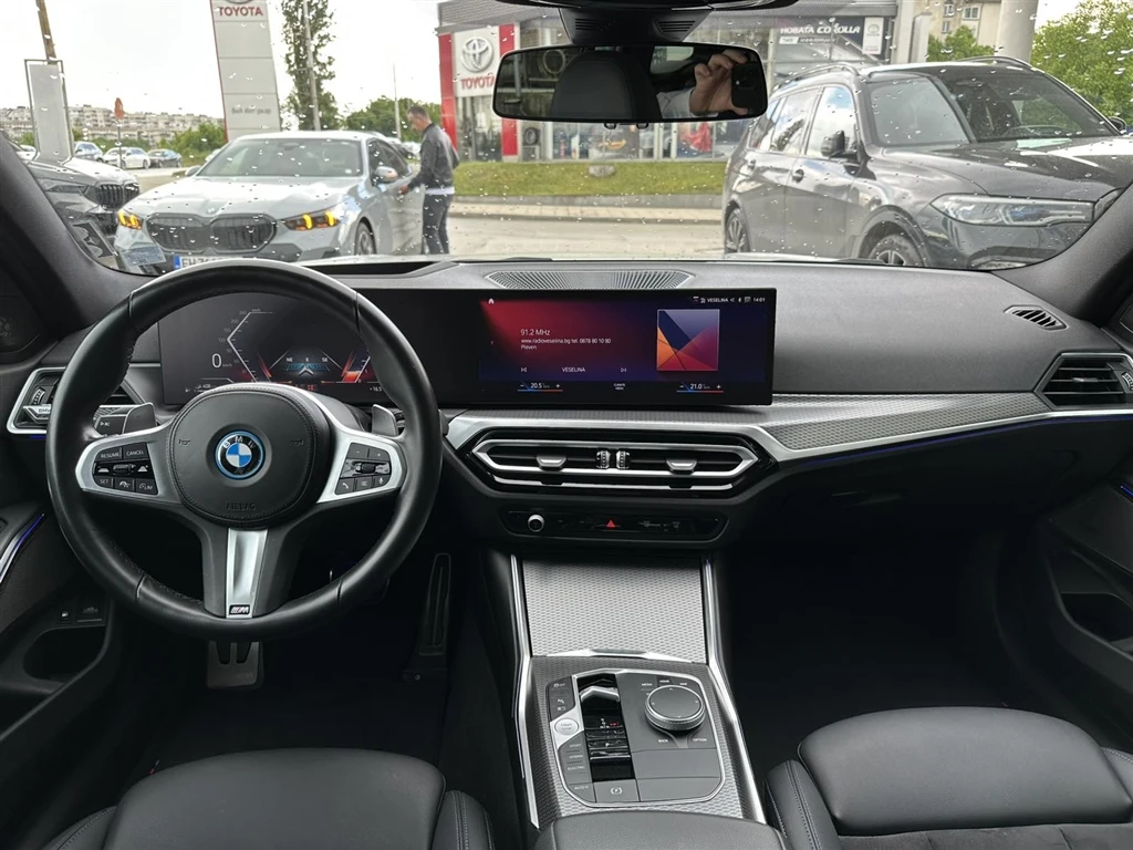 BMW 330 xDrive Туринг - изображение 6