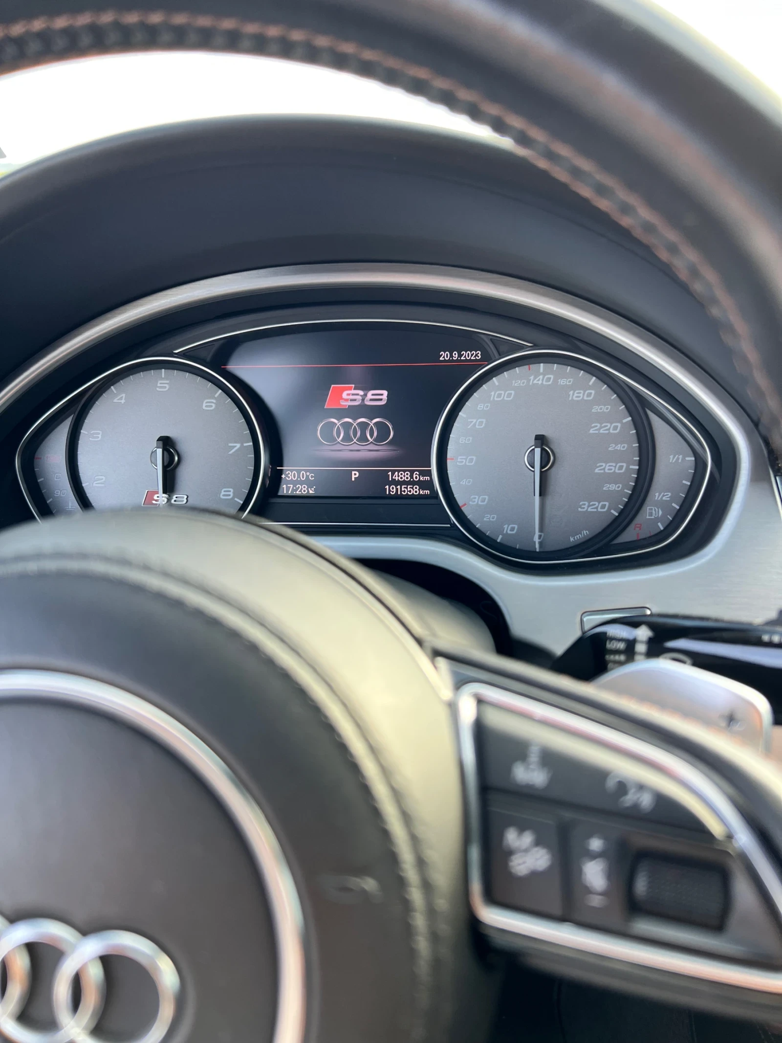 Audi S8 Ceramic&Milltek/B&O - изображение 8