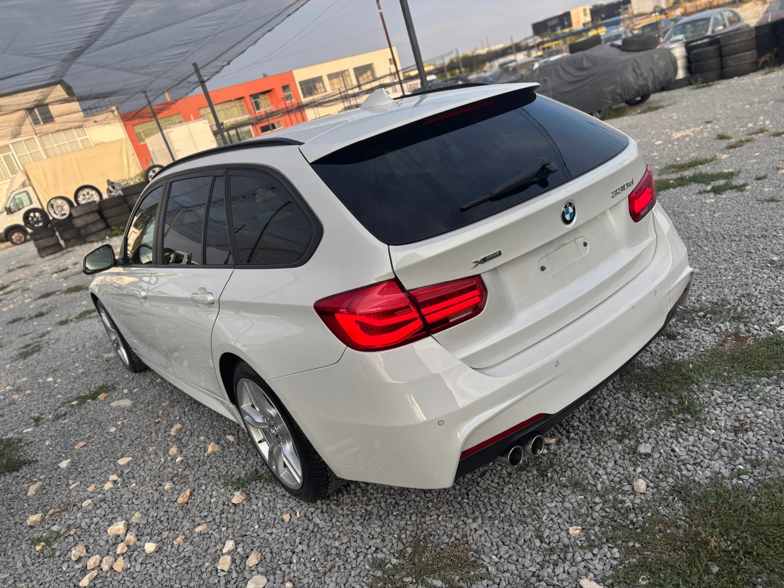BMW 330 Msport Xdrive FaceLift - изображение 5
