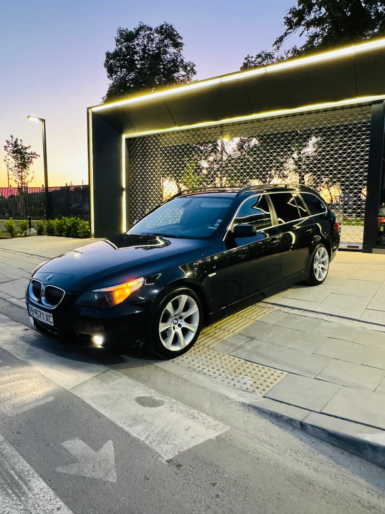 BMW 525  - изображение 4