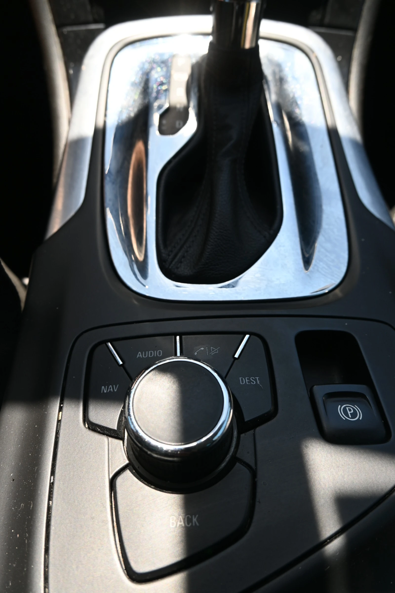 Opel Insignia 2.0 160�.�. | Mobile.bg � ����������� 11