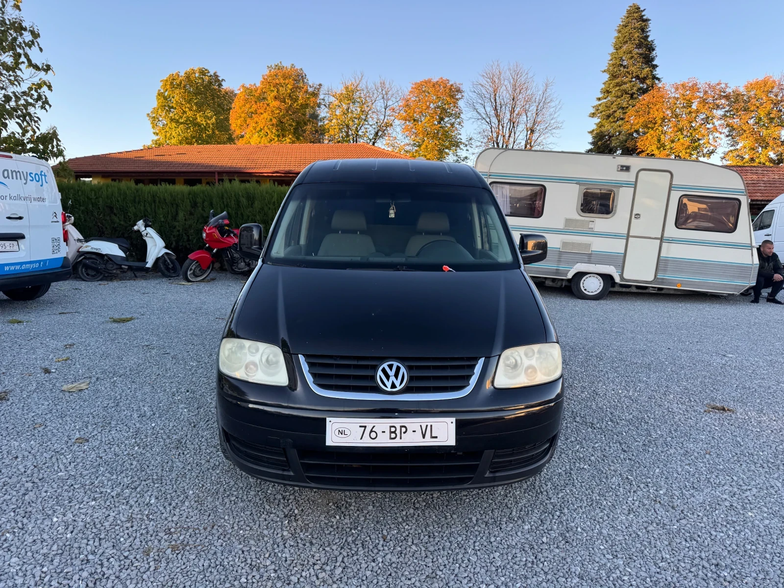 VW Caddy 1.9тди 105к.с КЛИМАТИК - изображение 4