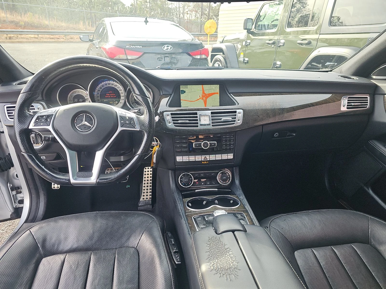 Mercedes-Benz CLS 55 4MATIC / TOP / BLINDSPOT | Mobile.bg � ����������� 12
