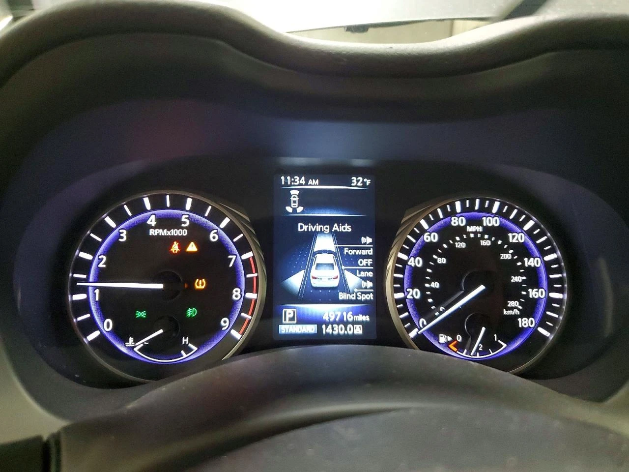 Infiniti Q50 3.0l Red Sport 400 - изображение 9