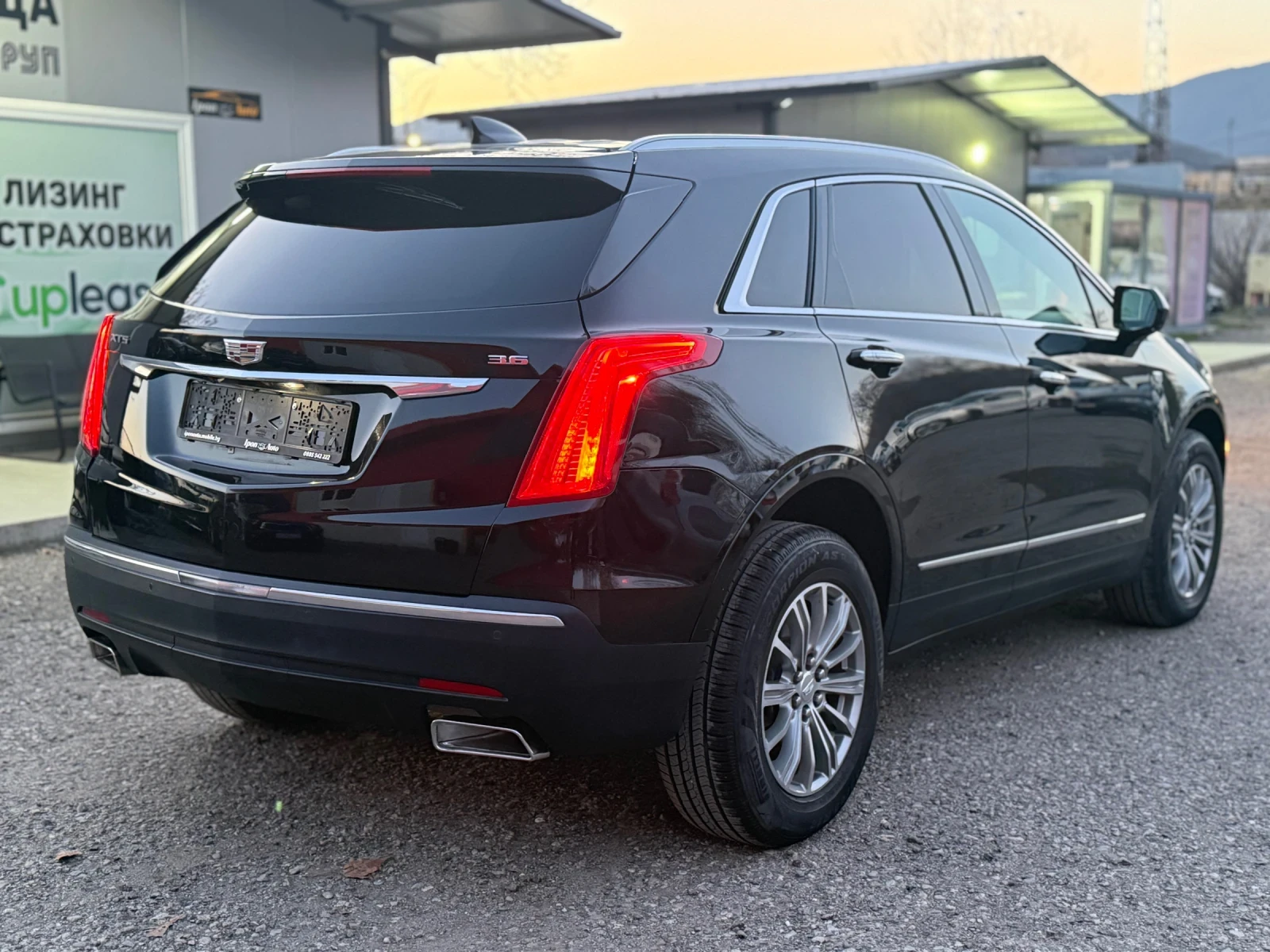 Cadillac XT5, снимка 2 - Автомобили и джипове - 53827236