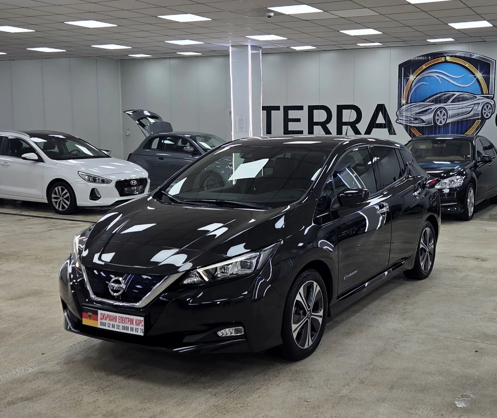 Nissan Leaf  20хил KM/TEKNA/BOSSE/Сервизна история, снимка 6 - Автомобили и джипове - 53990008