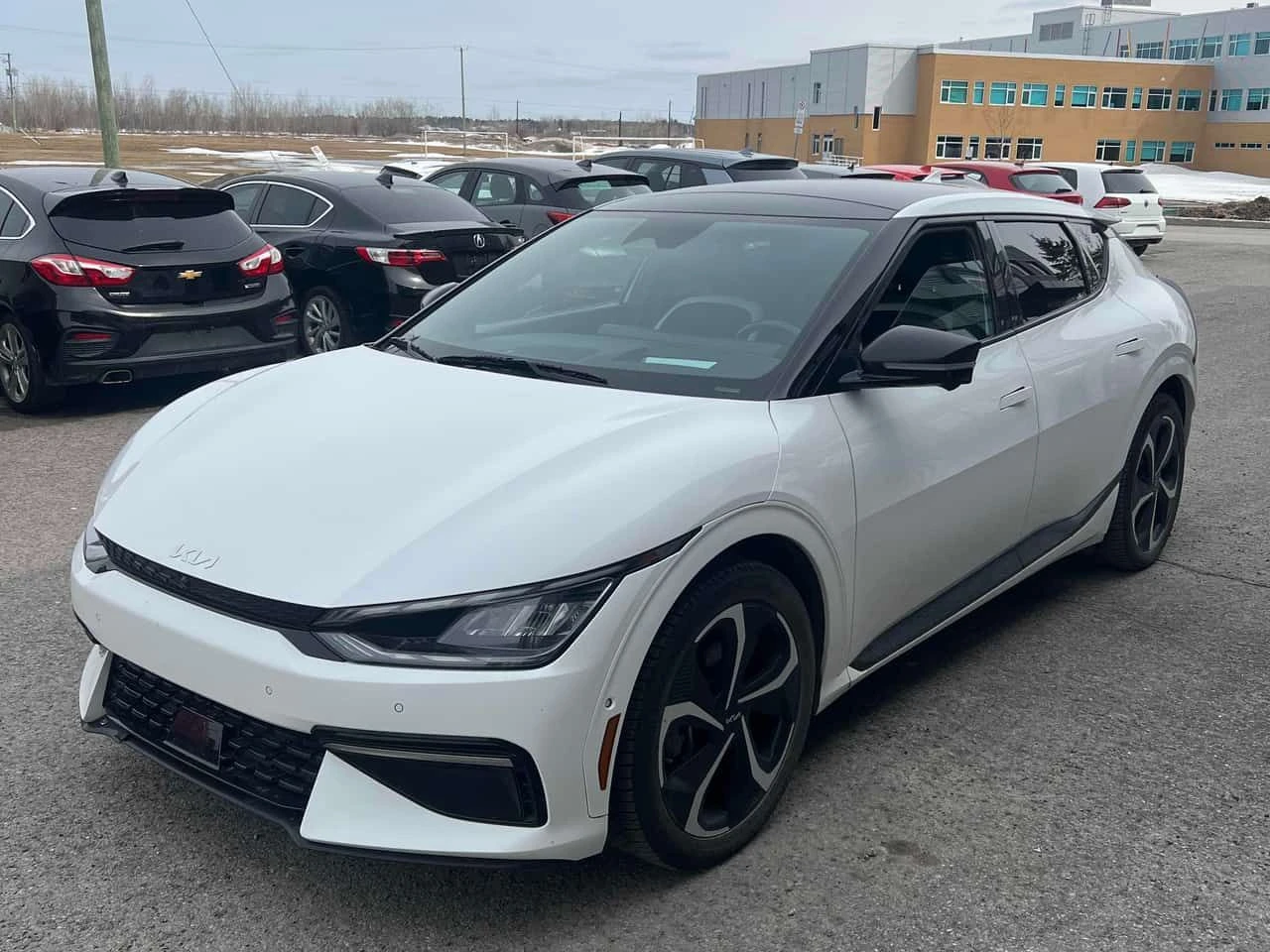 Kia EV6 AWD Long Range w/GT Line Pkg  CARFAX | Auto.bg — изображение 1