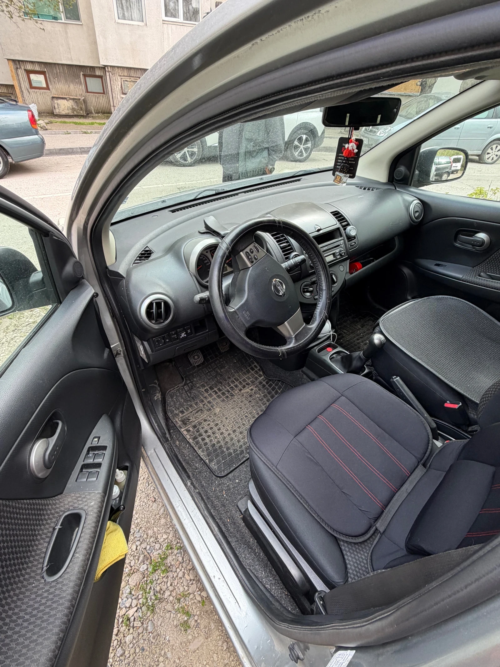 Nissan Note 1.6 Газ, снимка 9 - Автомобили и джипове - 54155030