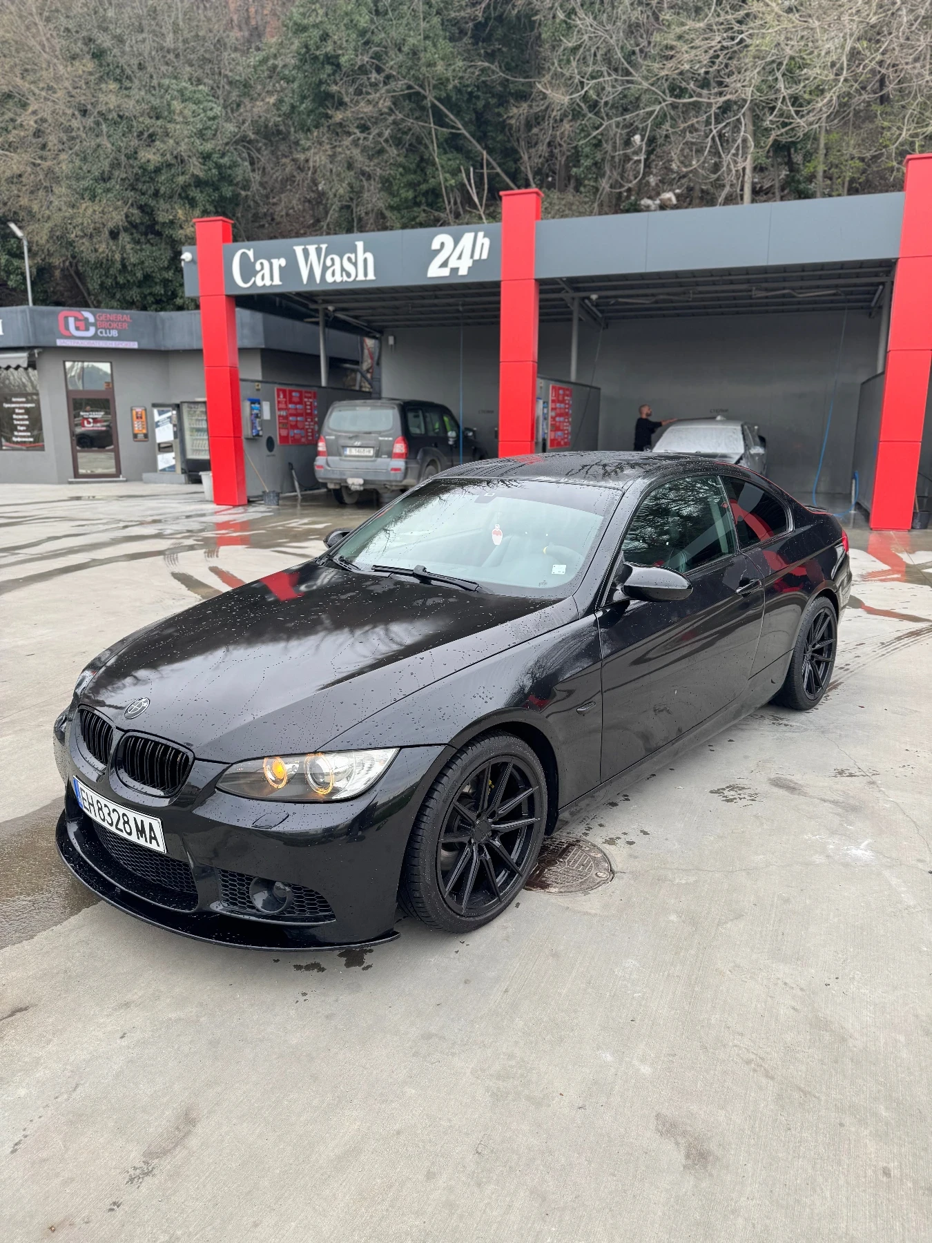 BMW 320, снимка 3 - Автомобили и джипове - 54171927