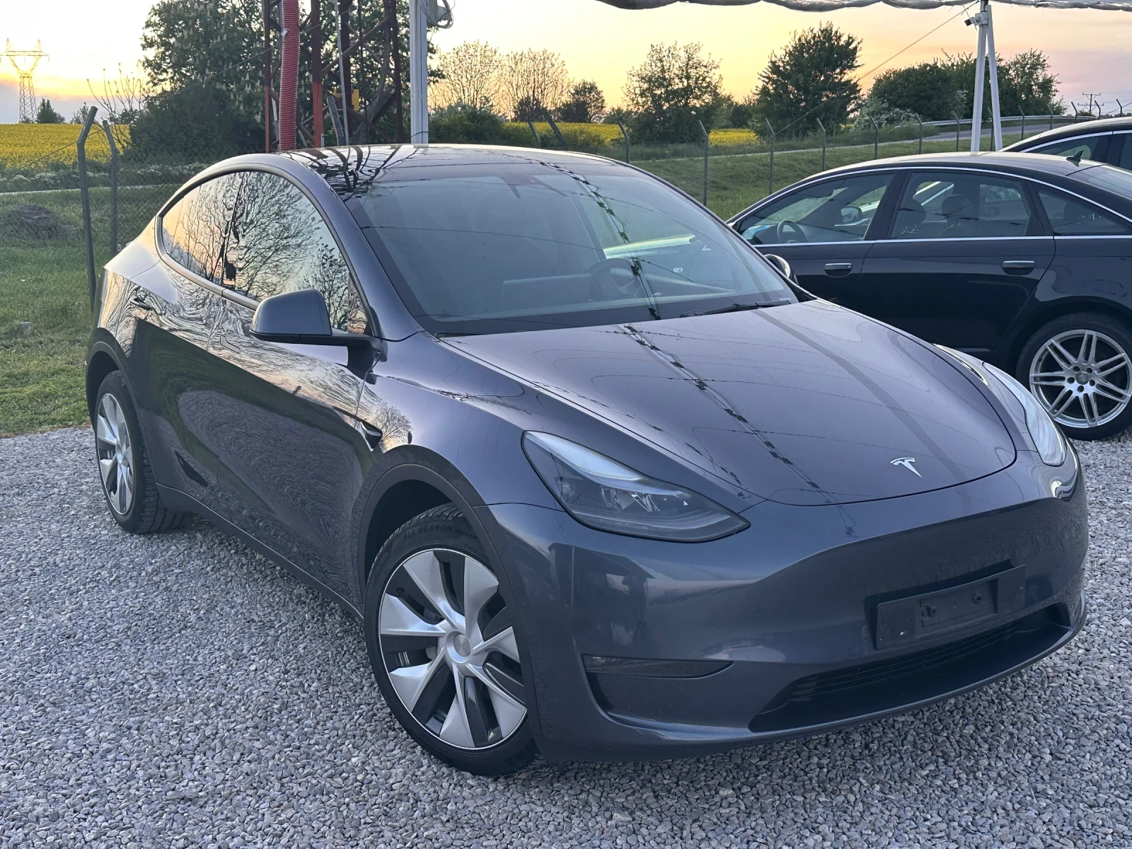 Tesla Model Y LONG RANGE DUAL MOTOR AWD, снимка 3 - Автомобили и джипове - 54528771